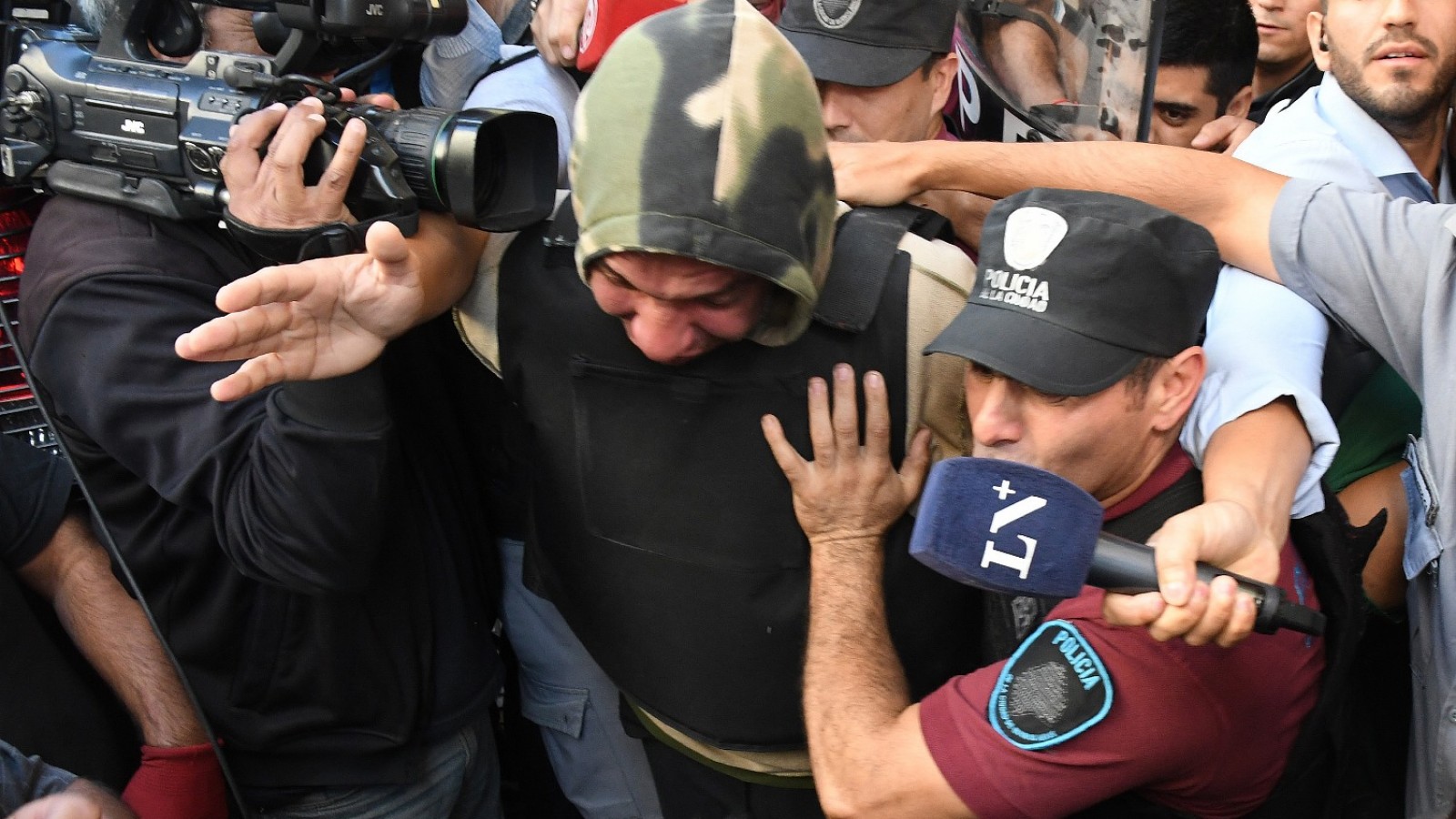 Corazza rechazó la imputación por explotación sexual pero se negó a contestar preguntas